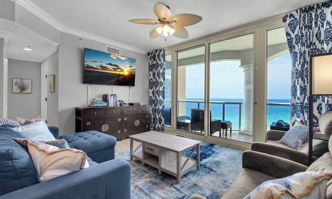 Pensacola Beach Condo | 🌊Luxury 18th Floor Condo | Spa, Pools + Panoramic Views | Portofino 1-1802🌊