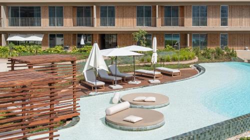 Quarteira Apartment | Luxury 1Bdr Flat with Pool in Quarteira by LovelyStay