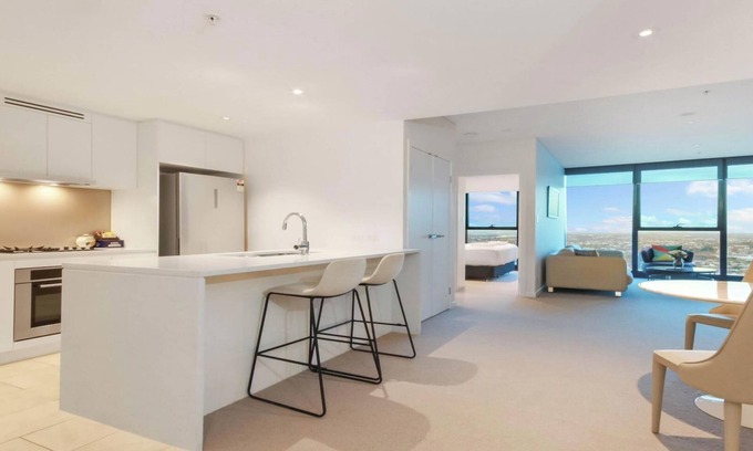 Brisbane Central Business District Apartment | Luxury 1Bed Skytower | Stunning City & River Views