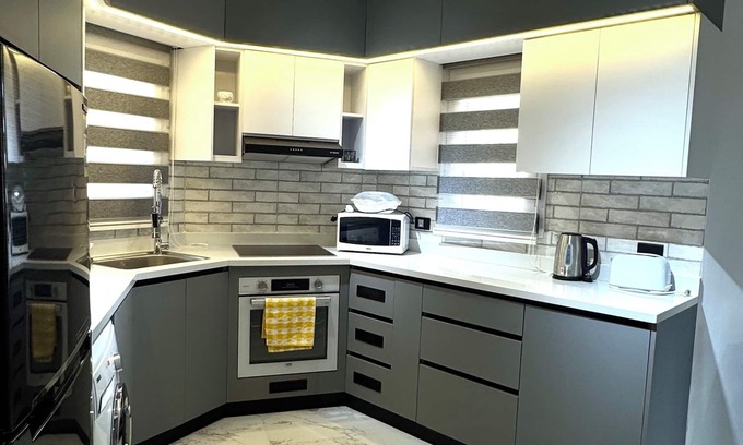 Al Mamsha El Seyahi Apartment | Luxury 2 Bed/2bath Apt In The Popular Regency Towers Hurghada