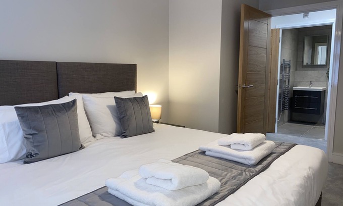 Moseley Apartment | Luxury 2 Bed Bathroom Apartment in Moseley Birmingham