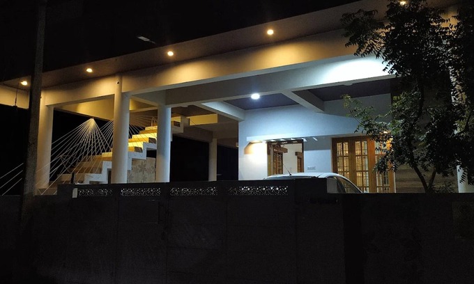 Nagercoil Apartment | Luxury 2-bedroom apartment with WiFi, AC & Rooftop Jacuzzi pool near Kanyakumari