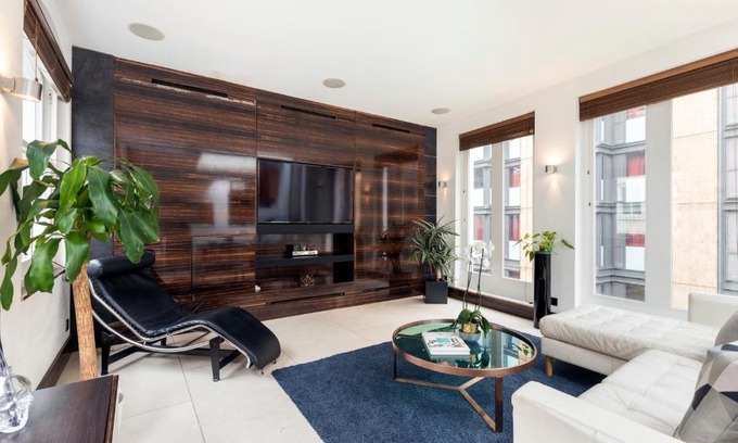 Knightsbridge and Belgravia Apartment | Luxury 2 bedroom Mews House in Knightsbridge