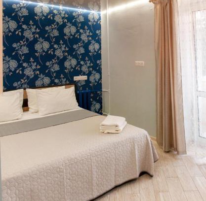 Sukhinovka Apartment | Luxury 2 Rooms Apartments in Center by Green House