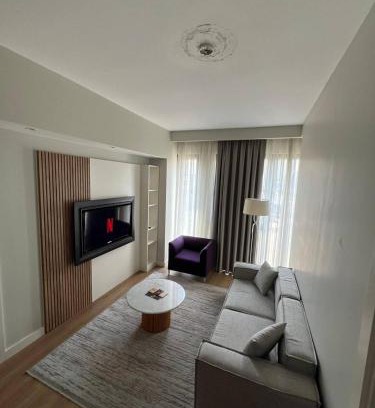 Bagcilar Apartment | Luxury 2BR 2BA Fast Wi-Fi and AC