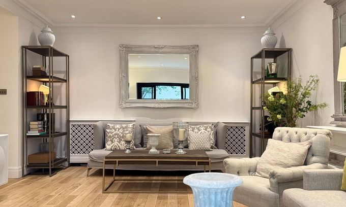 Belgravia Apartment | Luxury 2BR Belgravia Flat with Private Gardens— Walk to Harrods & Hyde Park