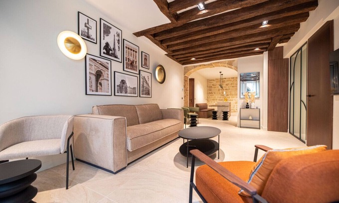 Archives Apartment | Luxury 2BR - Place des Vosges - Le Marais