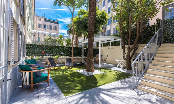 Carabacel Apartment | Luxury 3 Bdr Garden & Parking - Angels' Garden