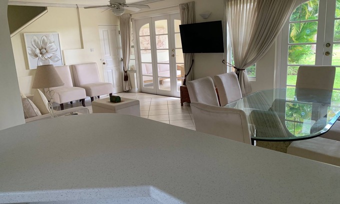 Christie House | Luxury 3 br 3.5 bth townhouse in gated community
