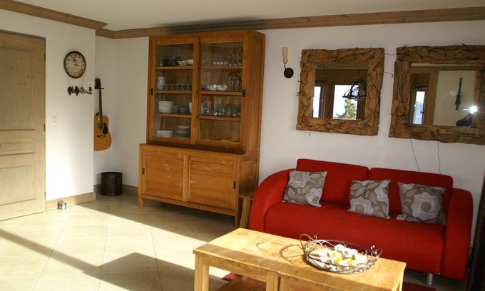 Prapoutel Apartment | Luxury 3-Room Cabin with Balcony, Ski-In/Ski-Out, Spa Access, Parking