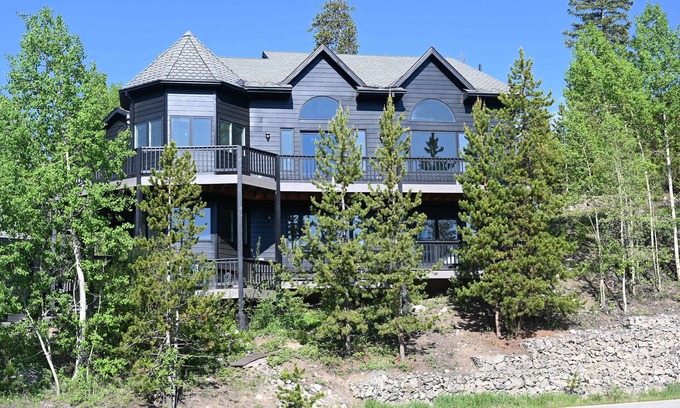 Winter Park House | Luxury 4 Bed| Minutes to town and resort!