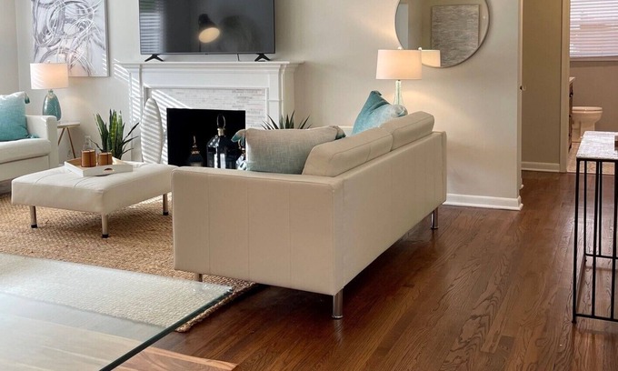 Royal Oak House | Luxury 4 Bedroom Royal Oak Home