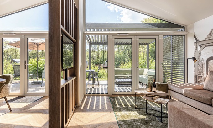 Sellingen House | Luxury 4-person bungalow in the holiday park Landal Landgoed Bourtange
