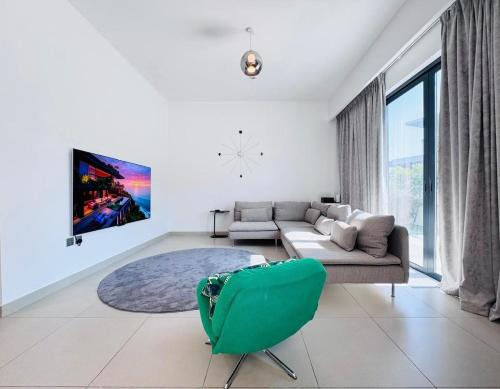 Dubai Apartment | Luxury 4BR Villa in Dubai