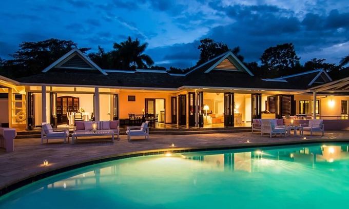 Tryall Villa | Luxury 5 Bedroom Private Fully Staffed Villa in Montego Bay