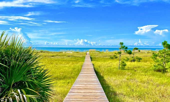 Cape San Blas House | Luxury 5 King Bedroom Beach House - All King Beds - Boardwalk to the Beach
