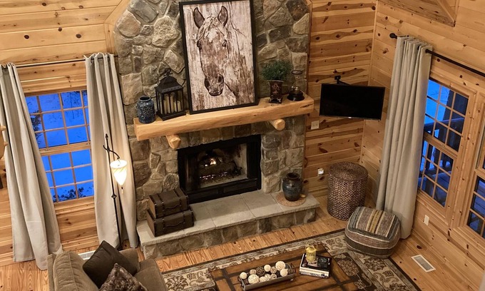 Saugatuck Cabin | Luxury 5-star Cabin-Prime dates 8/11-15 available! Perfect for families/couples