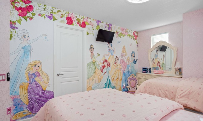 Windsor Hills House | Luxury 5 Stars Home w/Princess & Mickey Themed Rooms, Game Room Private Pool/Spa