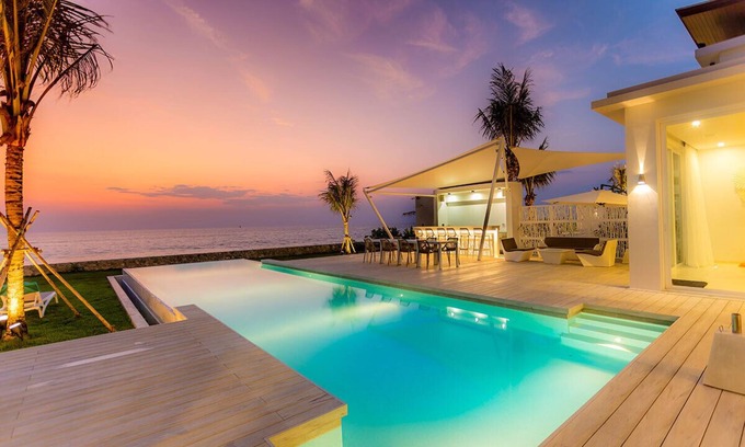 Ban Na Faek Villa | Luxury 5BR Beachfront Villa | Natai Beach