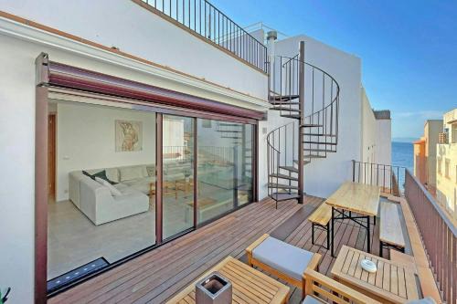 L'Escala House | Luxury 8P town house in center lEscala 50m beach
