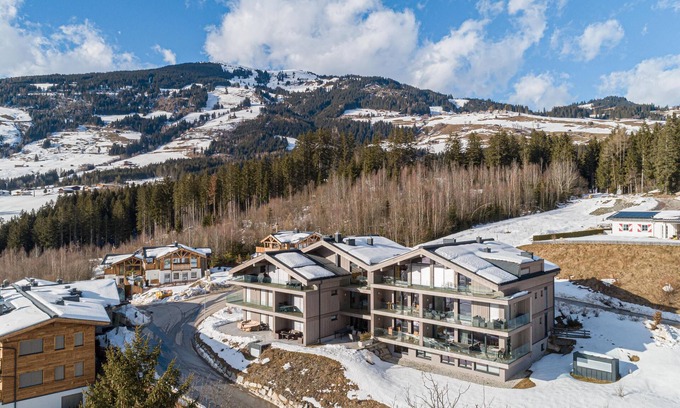 Hollersbach im Pinzgau Apartment | Luxury apartment with sauna and panoramic views
