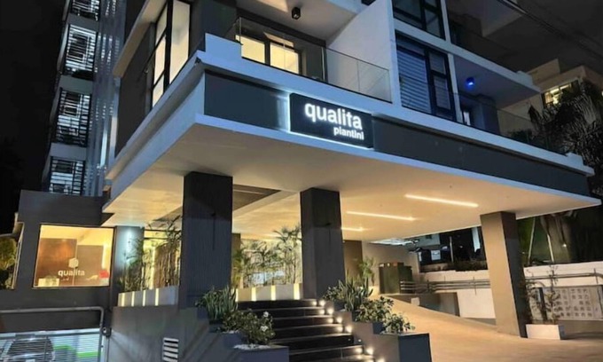 Lope De Vega Apartment | Luxury Amazing Views | Rooftop Pool |Gym @Piantini
