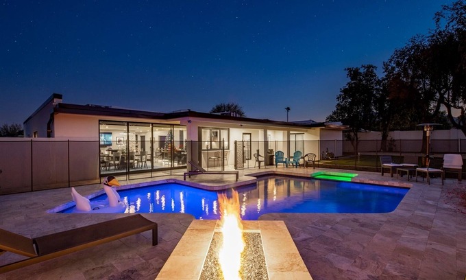 Heritage Heights House | Luxury Amenities | Remodel | Heated Pool & Views!