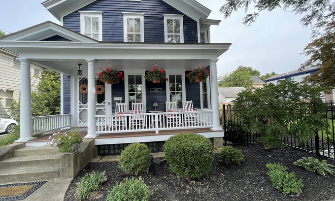 Saratoga Springs House | Luxury and location, location, location