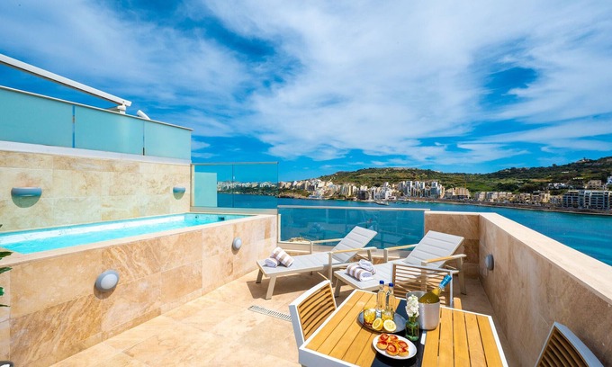 St. Paul's Bay Apartment | Luxury Apartment With Private Heated Pool Overlooking Sea Views