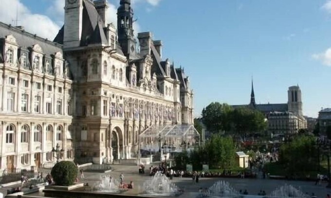 Saint-Merri Apartment | Luxury apartment at the heart of Paris Rent