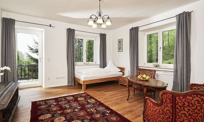 Grassau Apartment | Luxury apartment Brahms with 3 bedrooms for up to 5 pers. approx. 110 sqm