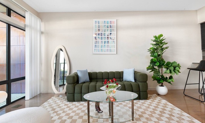 Evans Churchill Apartment | Luxury apartment in Roosevelt Row Art District - 5 min from Sky Harbor Airport