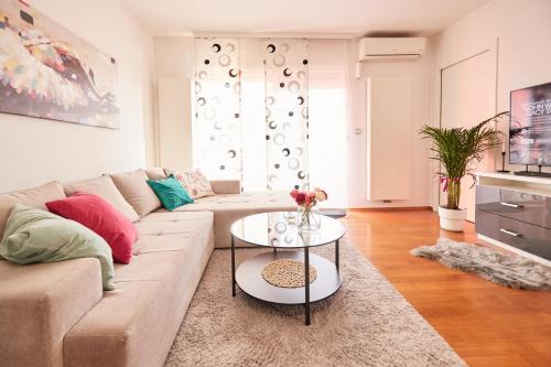 Velika Gorica Apartment | Luxury apartment MIRA near Airport Zagreb