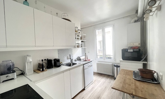Faubourg Saint-Germain Apartment | Luxury apartment near Eiffel Tower /Invalides