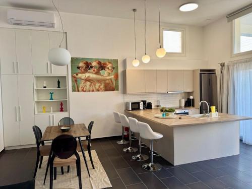Samos Apartment | Luxury Apartment Vavi Kedros