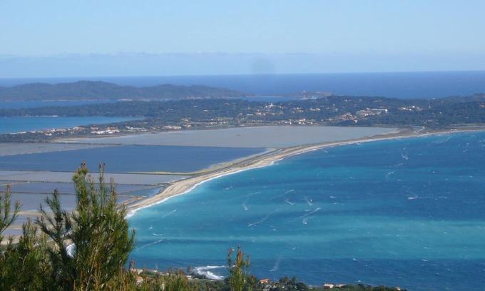 Hyeres Apartment | Luxury apartment very 'decor' facing the islands, breathtaking sea view, air conditioning