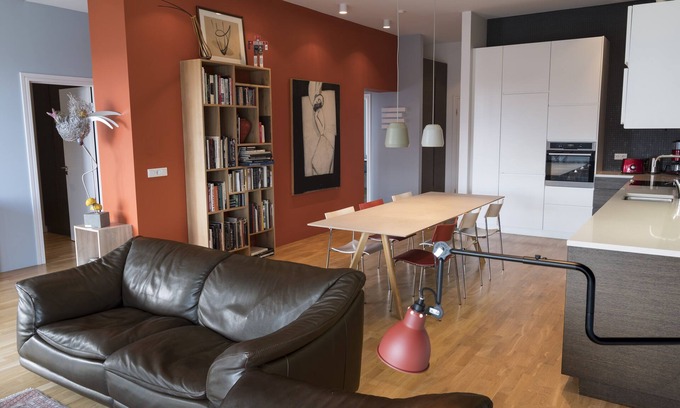 Vesturbær Apartment | Luxury apartment with a view of the harbour
