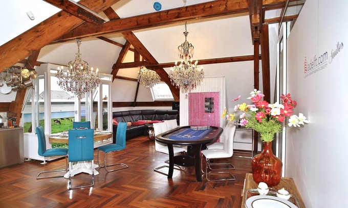 Delft Apartment | Luxury Apartments Delft Panorama Suite