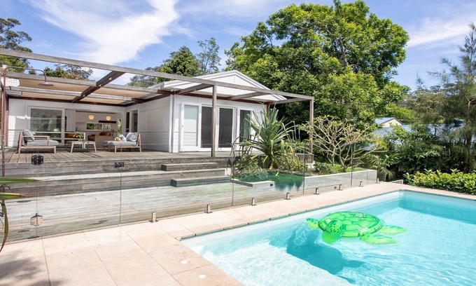 Macmasters Beach House | Luxury beach shack with pool and short walk to beach