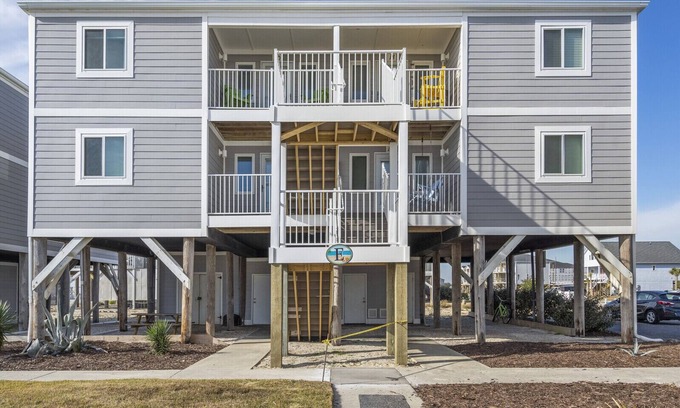 Ocean Isle Beach Condo | Luxury Beach Vacationing Awaits You!