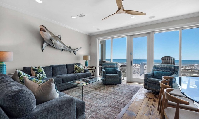 White Sands Condo | ⛱️Luxury Beachfront View-Private Beach Access- Balconies-4BR Beach Dreams