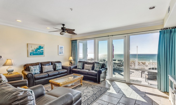 White Sands First House | Luxury beachfront 4 bedroom/3 bathroom townhouse