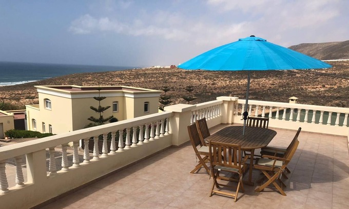 Tnine Aglou Apartment | Luxury beachfront apartment in a small private residential complex