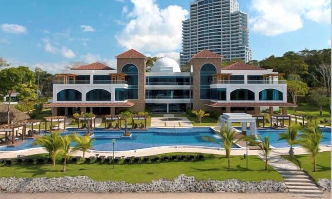 Playa Bonita Village Condo | Luxury Beachfront Condo in Playa Bonita, Panama City's best accommodation option