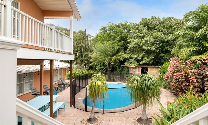 Beau Jeans Of Melbourne Beach House | Luxury Beachside OASIS with Private Pool - Steps to private beach & restaurants