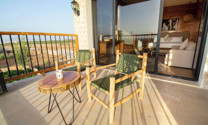 Ain Chkef Hotel | LUXURY BIO FARM