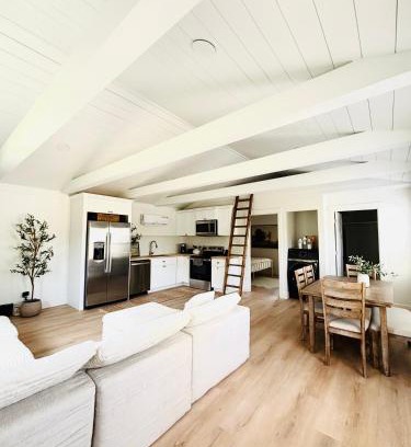 Boiling Springs House | Luxury BoilingSprings Getaway