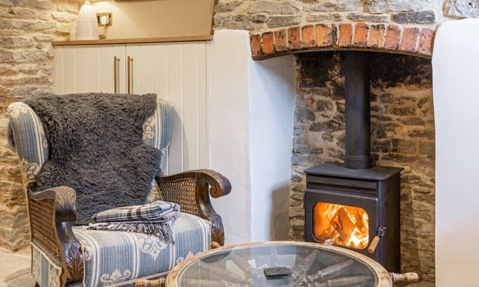 Malmesbury House | Luxury Bolthole in the Heart of the Cotswolds!