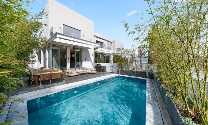 Herzliya Pituach Villa | Luxury Brand New Villa with Pool by FeelHome