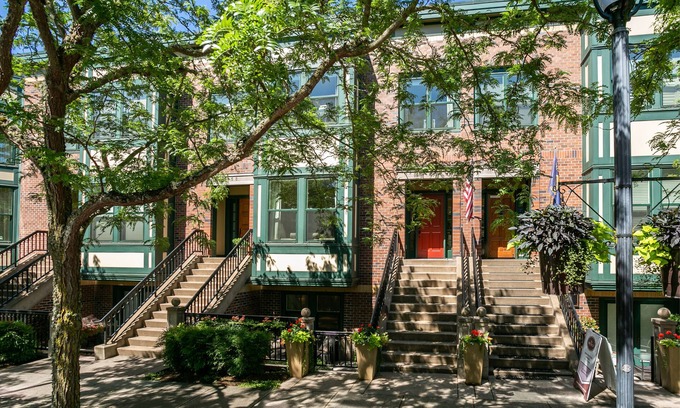 Orenco Station House | Luxury Brownstone in Orenco